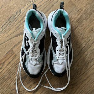 Womens Fila Envizion Sneakers 7.5